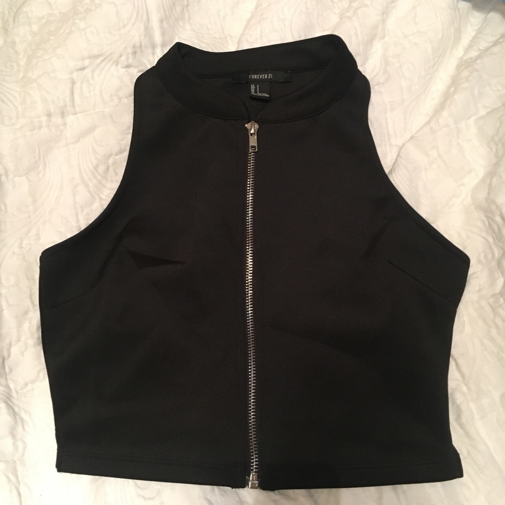 Forever 21 zip up crop top